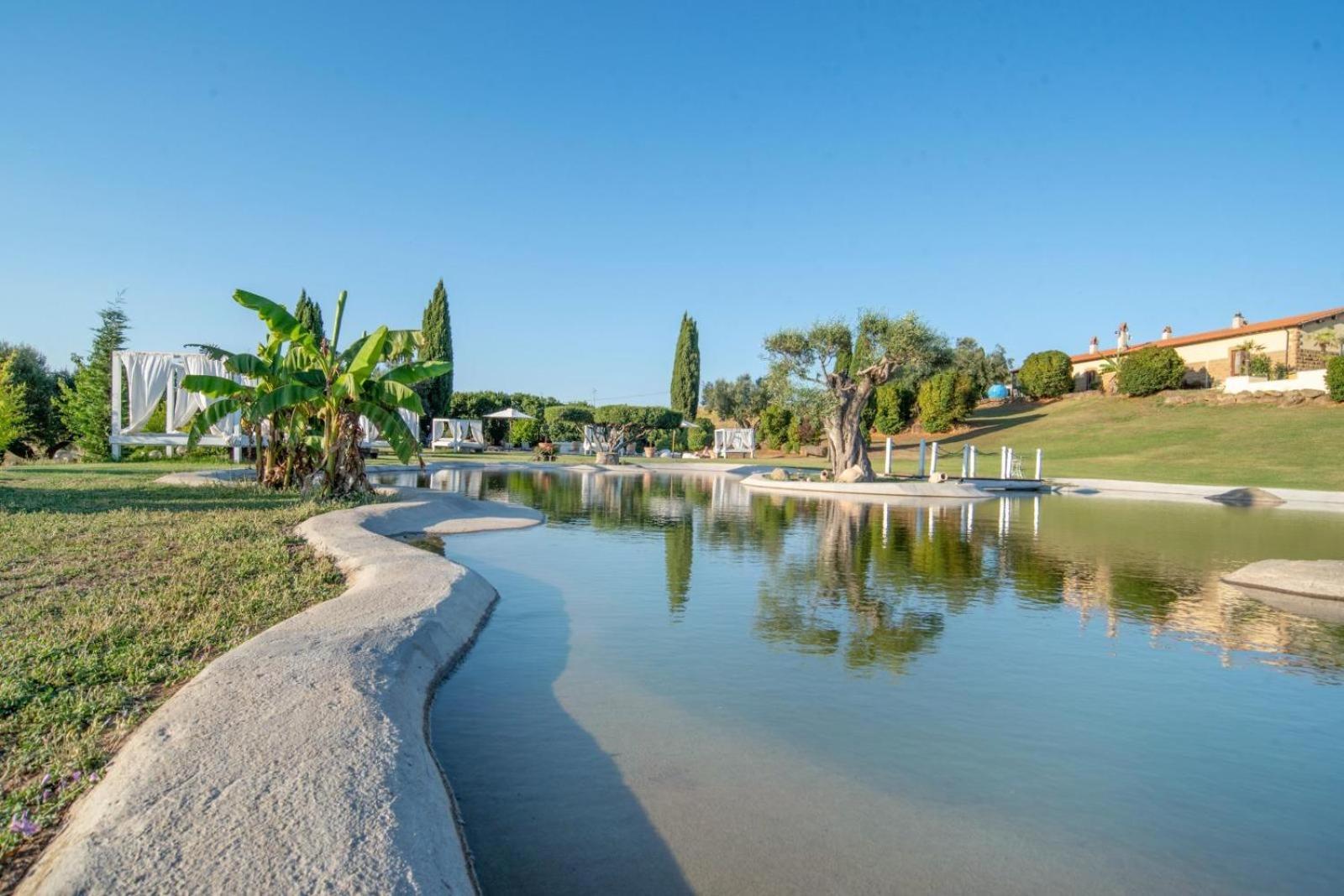 Agriturismo Cerrosughero Canino Eksteriør billede