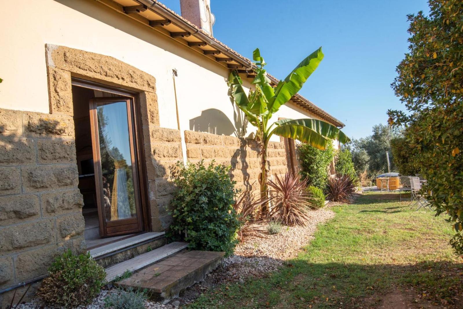 Agriturismo Cerrosughero Canino Eksteriør billede