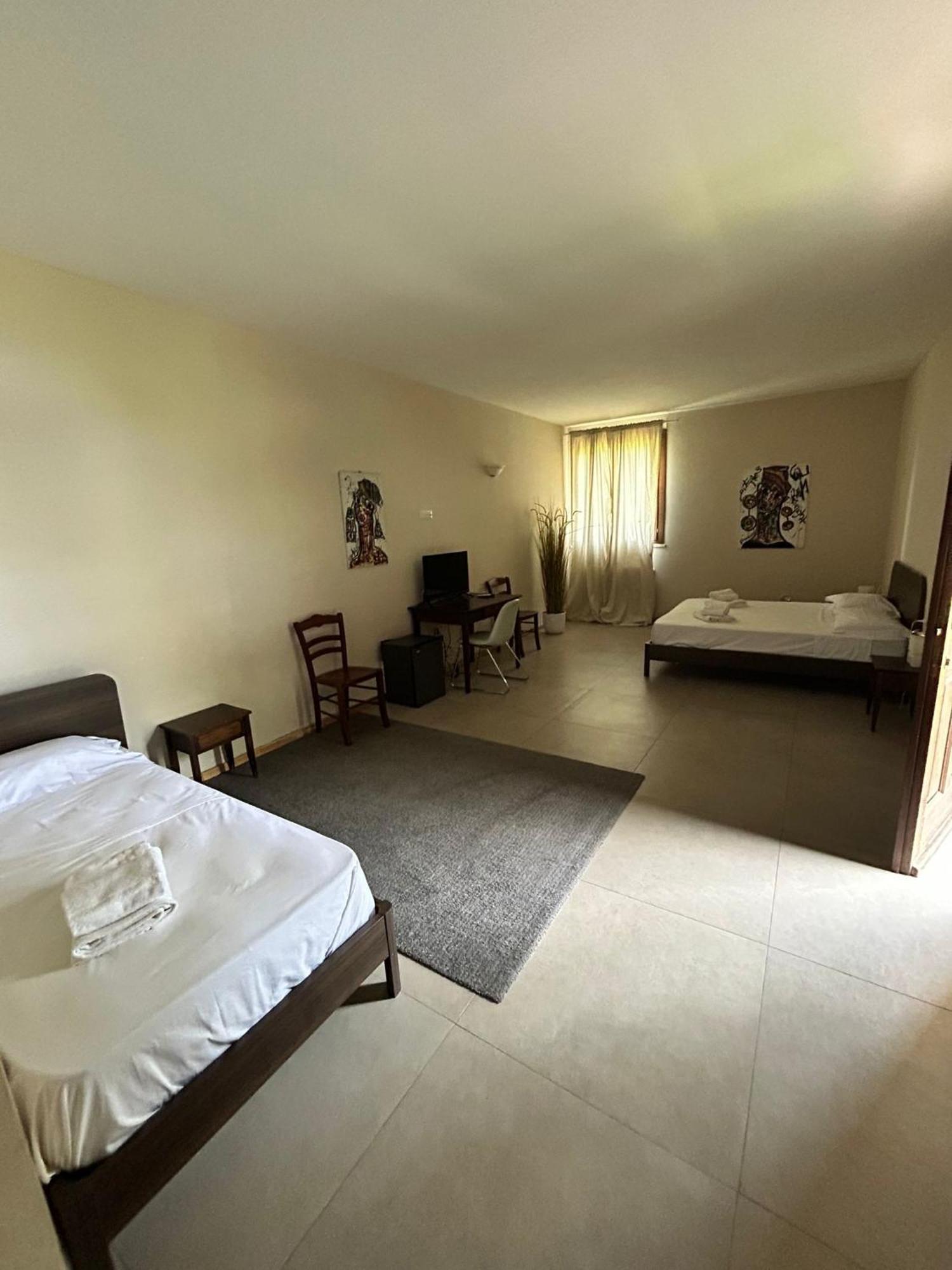 Agriturismo Cerrosughero Canino Eksteriør billede